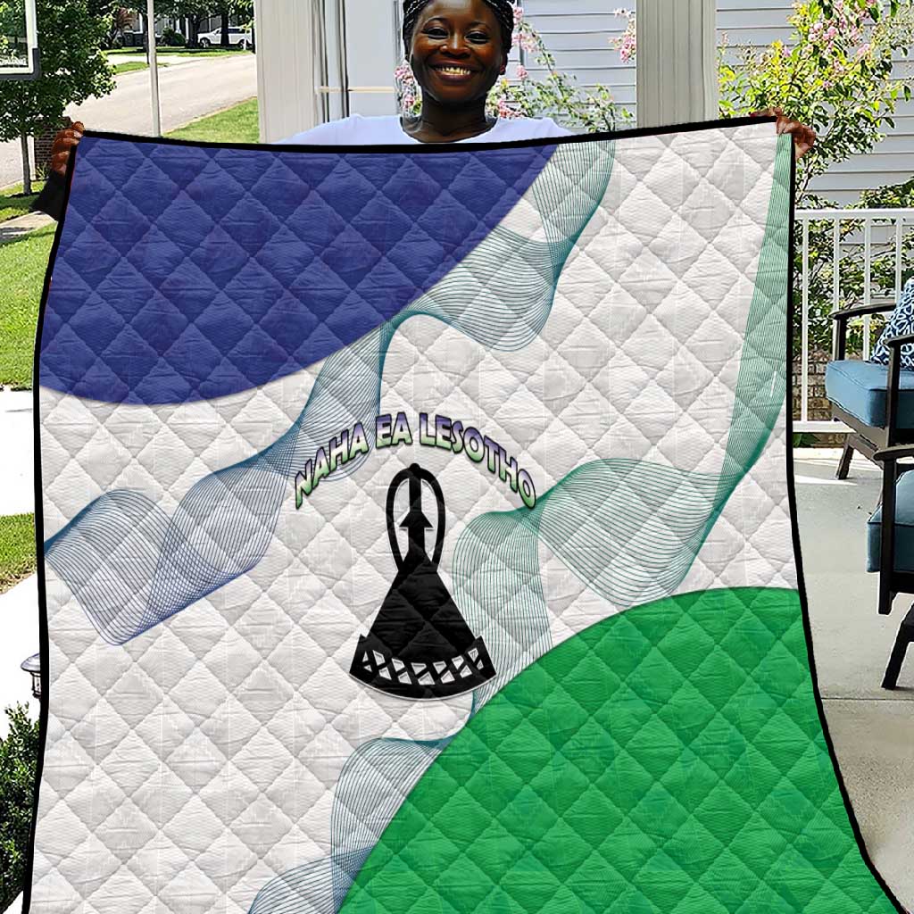 Naha ea Lesotho Quilt Coat Of Arms With Kente Pattern - African Pride