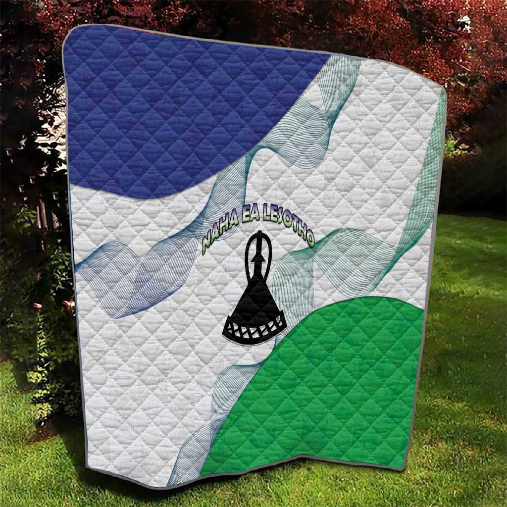 Naha ea Lesotho Quilt Coat Of Arms With Kente Pattern - African Pride