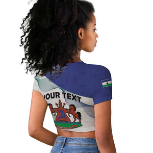 Personalized Naha ea Lesotho Raglan Cropped T shirt Coat Of Arms With Kente Pattern - African Pride