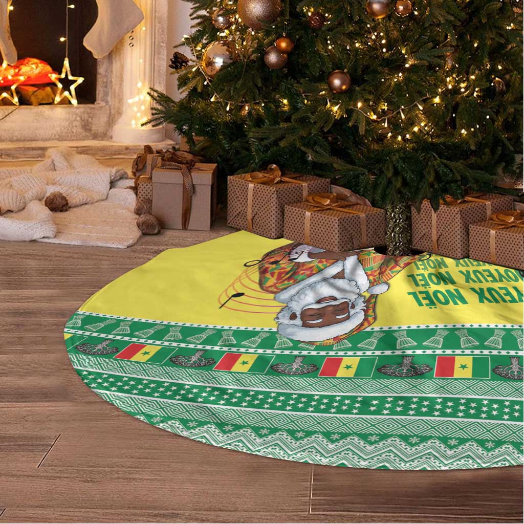 Afro Chirstmas in Senegal Tree Skirt Black Santa Playing Djembe Drum - African Pride