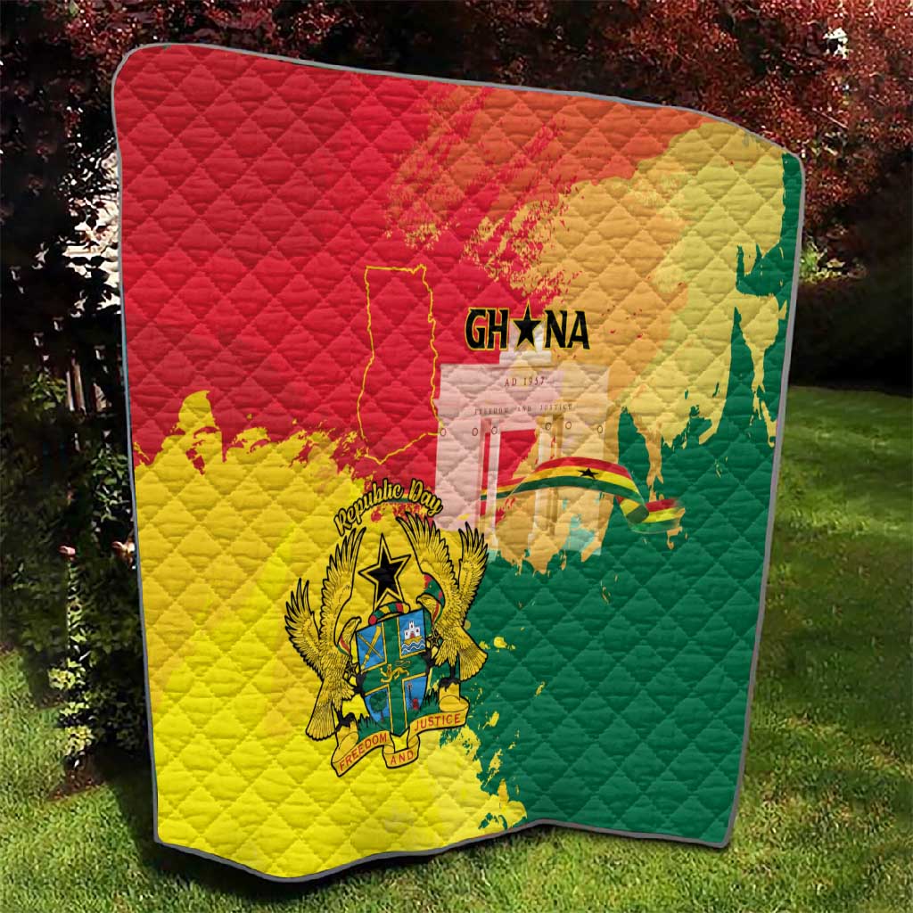 Ghana Republic Day Quilt Black Star Square - Grunge Style
