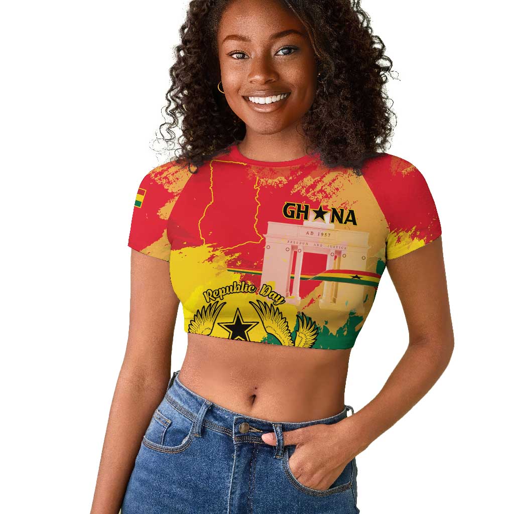 Personalized Ghana Republic Day Raglan Cropped T shirt Black Star Square - Grunge Style