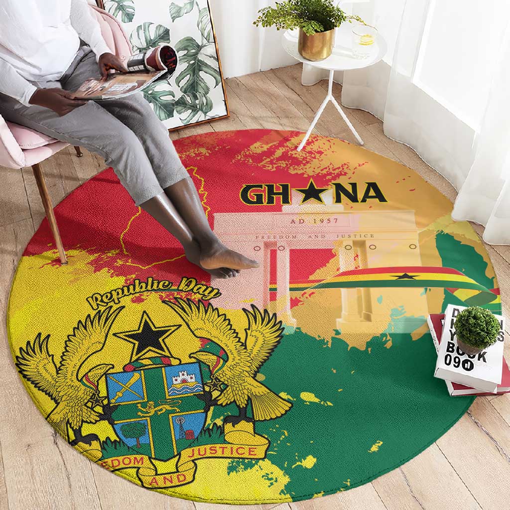 Ghana Republic Day Round Carpet Black Star Square - Grunge Style