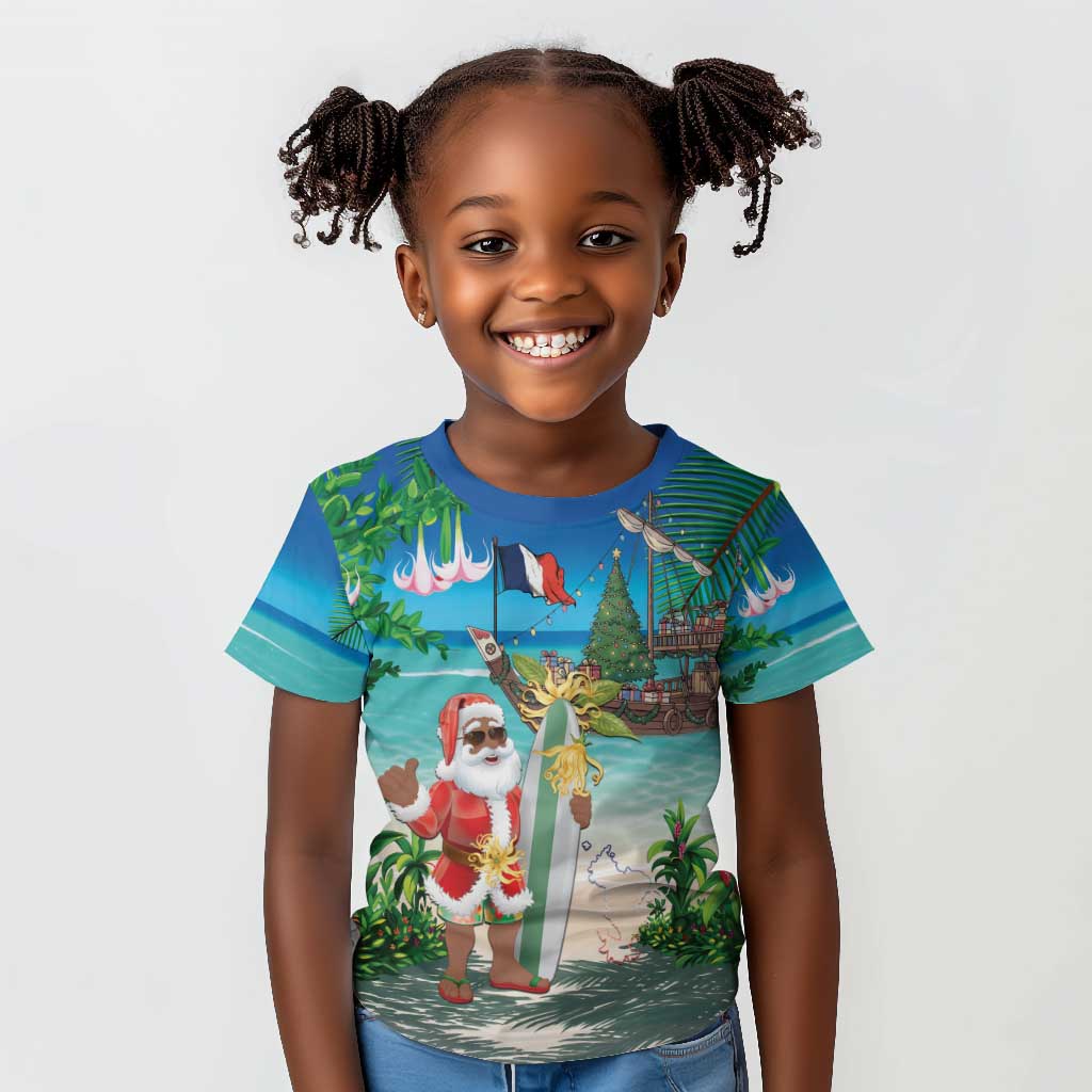 Afro Christmas in Mayotte Kid T shirt Santa Chill on Tropical Beach - African Pride