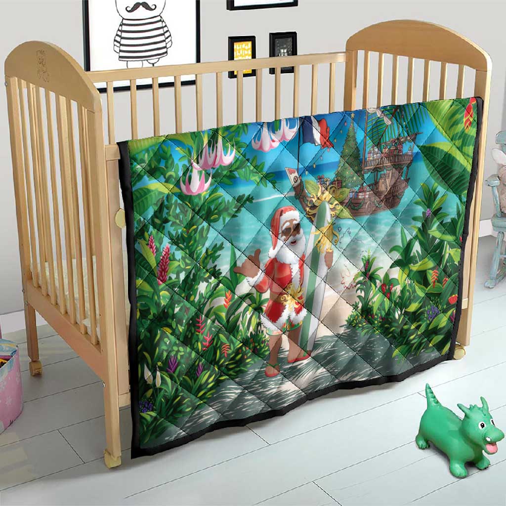 Afro Christmas in Mayotte Quilt Santa Chill on Tropical Beach - African Pride
