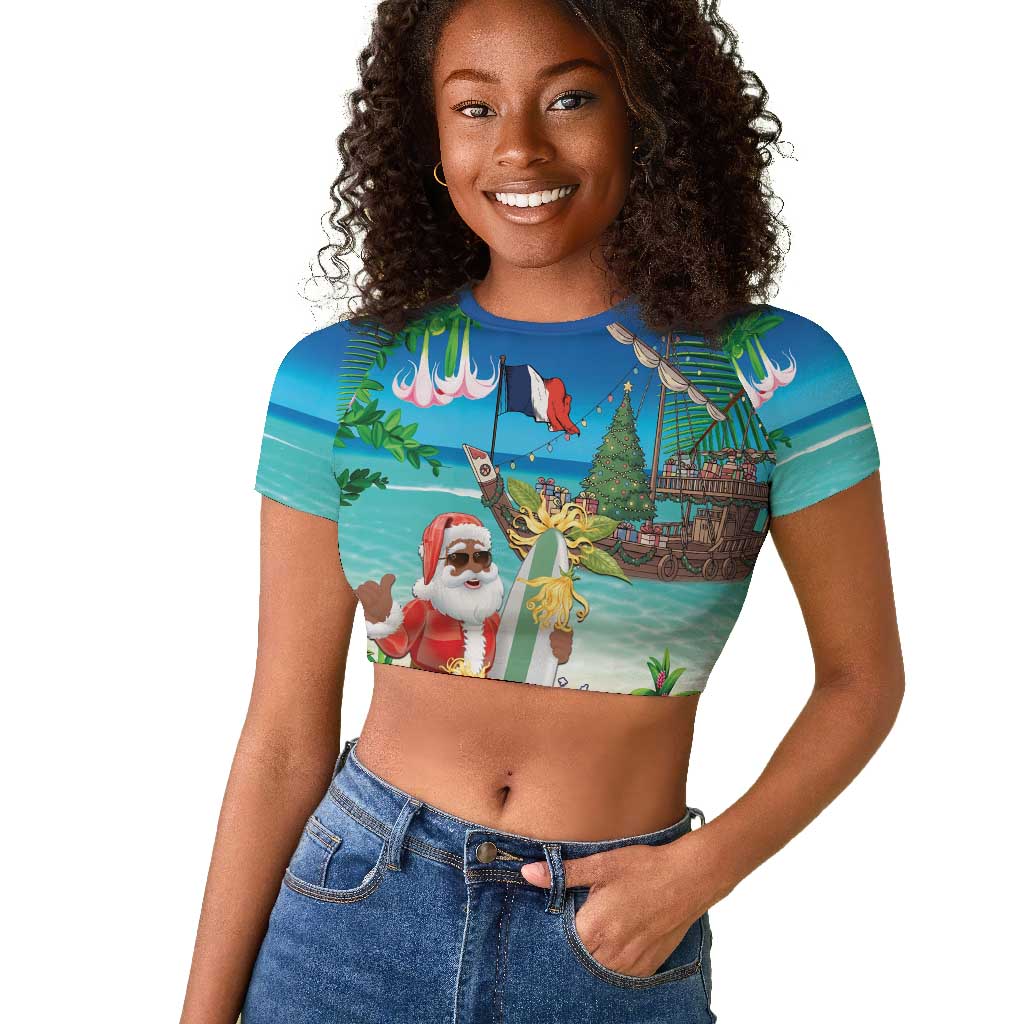 Afro Christmas in Mayotte Raglan Cropped T shirt Santa Chill on Tropical Beach - African Pride