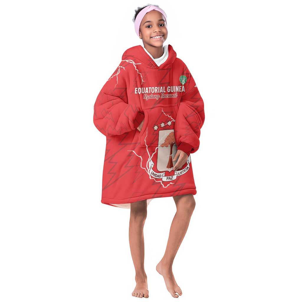 Custom Equatorial Guinea Football Kid Wearable Blanket Hoodie Go Champions - Red Version