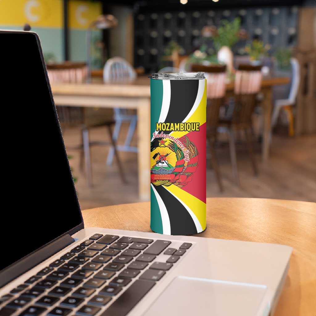 Personalized Mozambique Independence Day Skinny Tumbler Coat Of Arms - Flag Style