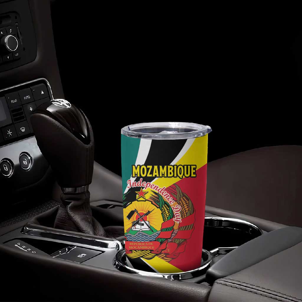 Personalized Mozambique Independence Day Tumbler Cup Coat Of Arms - Flag Style