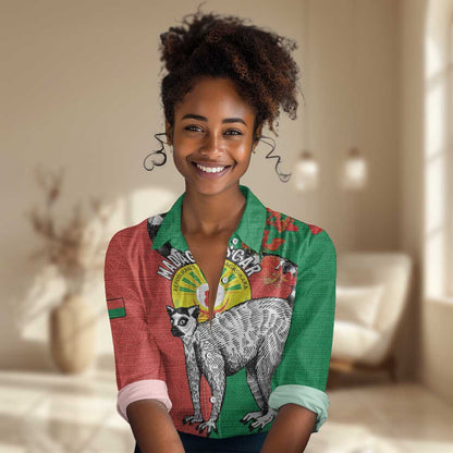 Happy Madagasikara Independence Day Women Casual Shirt Ring-Tailed Lemur With Seal