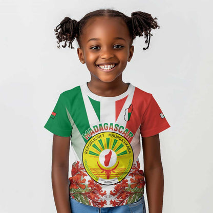 Personalized Madagasikara Kid T shirt Seal With Poinciana