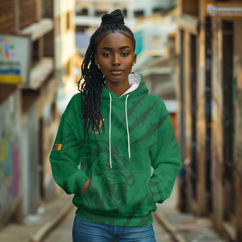 Custom Cameroon Football Hoodie Go Les Lions Indomptables Go - African Pride