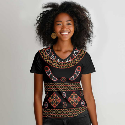 Cameroon Traditional Toghu Pattern Women V-Neck T-Shirt
