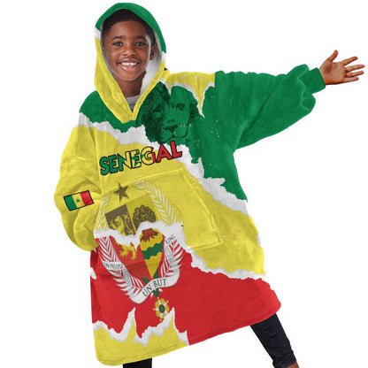 Custom Senegal Beach Soccer 2025 Kid Wearable Blanket Hoodie Go Champions - Grunge Style