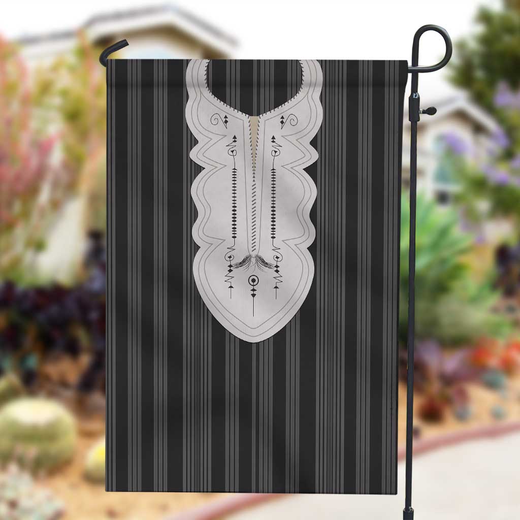 Liberia Kpelle Ethnic Heritage Pattern - Black Garden Flag - African Pride