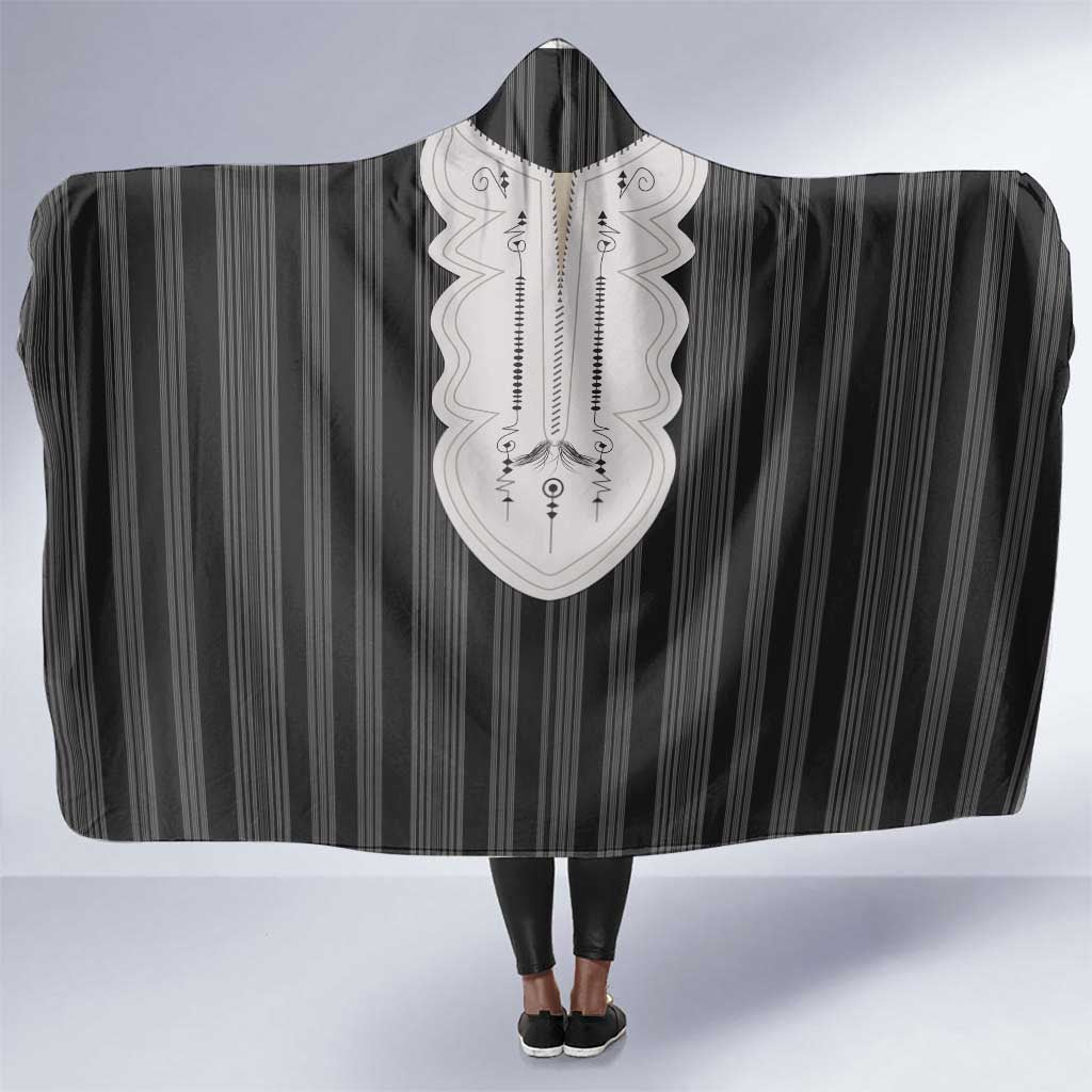 Liberia Kpelle Ethnic Heritage Pattern - Black Hooded Blanket - African Pride