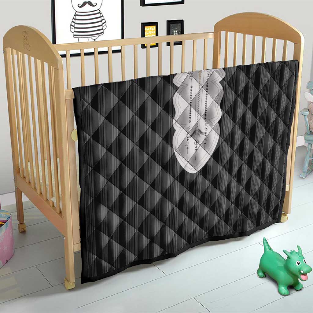 Liberia Kpelle Ethnic Heritage Pattern - Black Quilt - African Pride