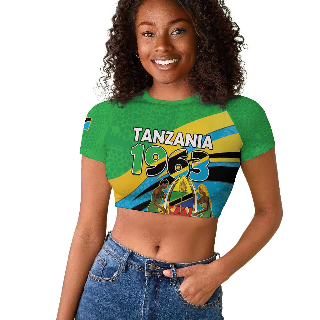 Personalized Tanzania Uhuru Day Raglan Cropped T shirt Coat Of Arms - Sports Style - African Pride