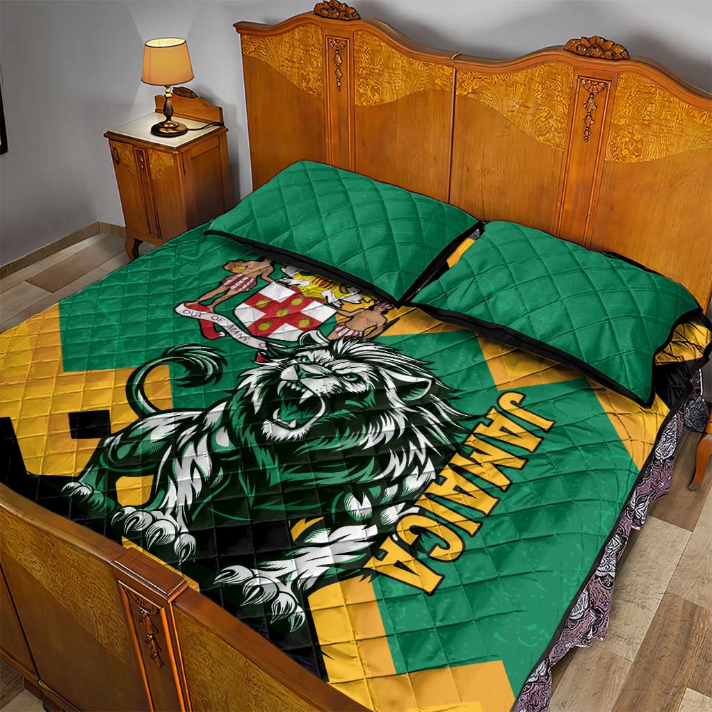 Jumieka Quilt Bed Set Lion With Coat Of Arms