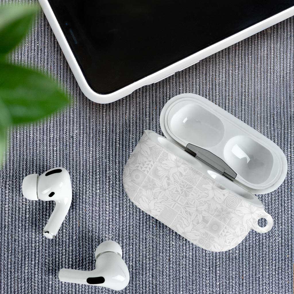 Nigeria Osun-Osogbo Festival AirPods Case White Lily Lei With Yoruba Pattern