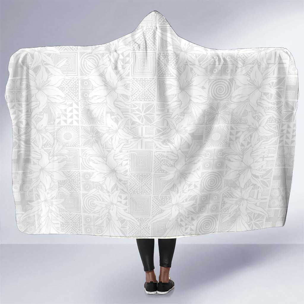 Nigeria Yoruba Osun-Osogbo Festival Hooded Blanket White Lily Lei - African Pride