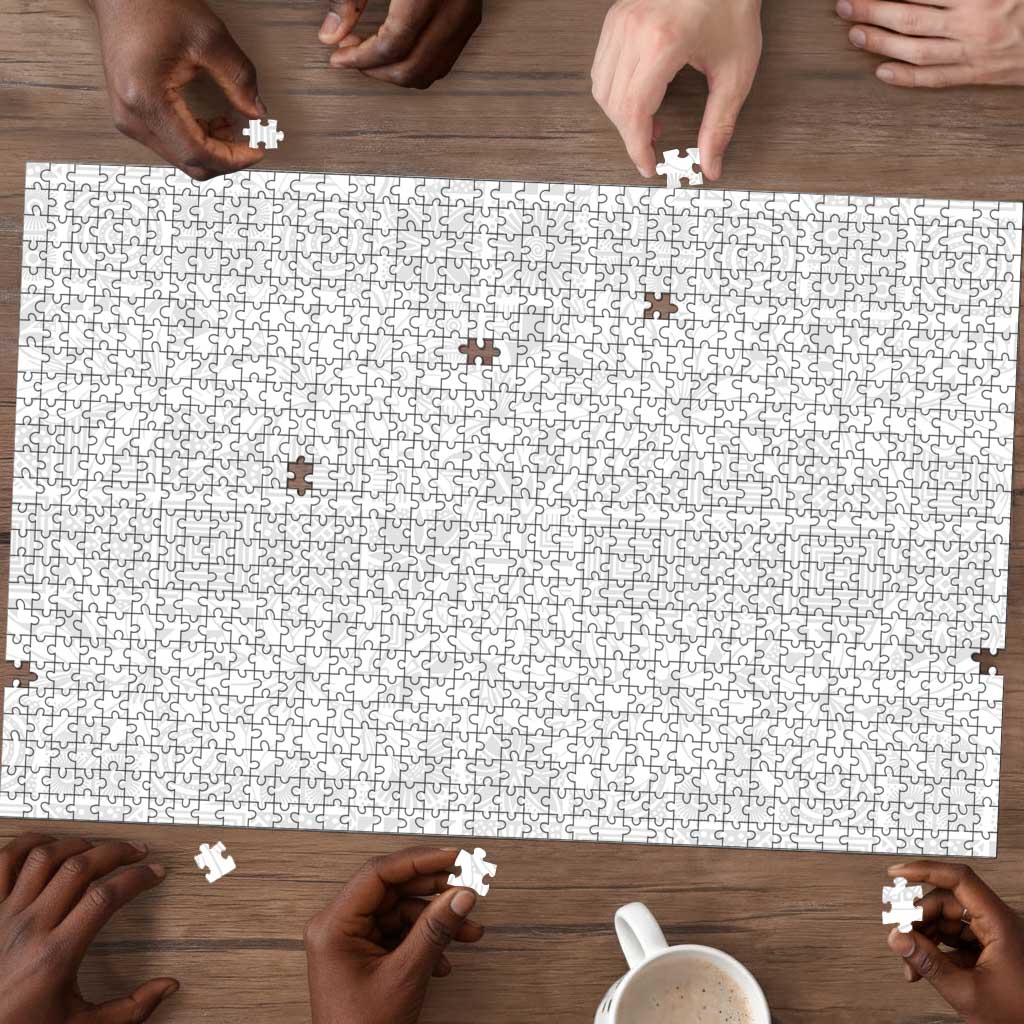 Nigeria Osun-Osogbo Festival Puzzle White Lily Lei With Yoruba Pattern