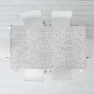 Nigeria Yoruba Osun-Osogbo Festival Tablecloth White Lily Lei - African Pride