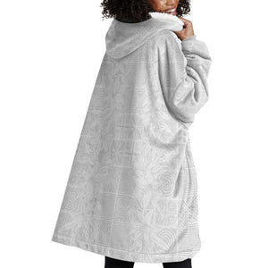 Nigeria Yoruba Osun-Osogbo Festival Wearable Blanket Hoodie White Lily Lei - African Pride