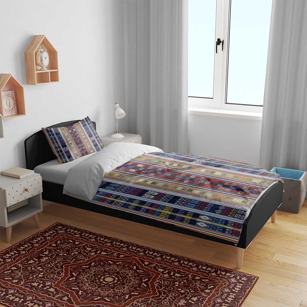 Lamba Mpanjaka Malagasy Traditional Pattern Bedding Set