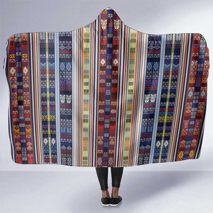 Lamba Mpanjaka Malagasy Traditional Pattern Hooded Blanket