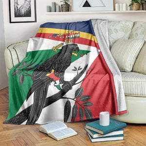 Personalized Happy Seychelles Independence Day Blanket Black Parrot Coat Of Arms