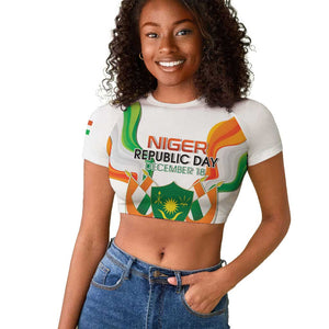 Personalized Jamhuriyar Nijar Republic Day Raglan Cropped T shirt Coat Of Arms With Flag - African Pride