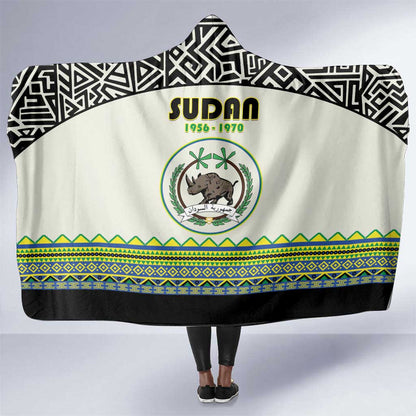 Sudan Hooded Blanket Coat Of Arms 1956-1970 With African Pattern - African Pride