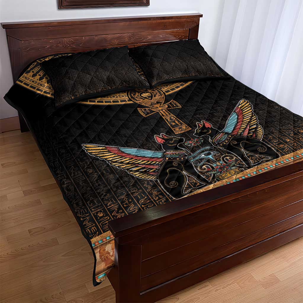 Winged Egypt Cats Quilt Bed Set Hieroglyphs Alphabet Pattern
