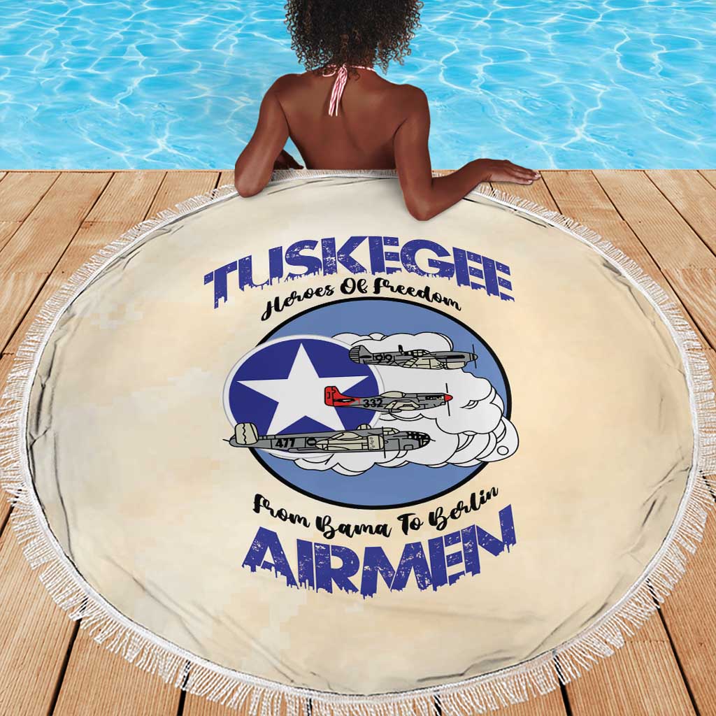 Tuskegee Airmen Red Tails Beach Blanket Heroes Of Freedom Retro Style - African Pride