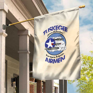 Tuskegee Airmen Red Tails Garden Flag Heroes Of Freedom Retro Style - African Pride