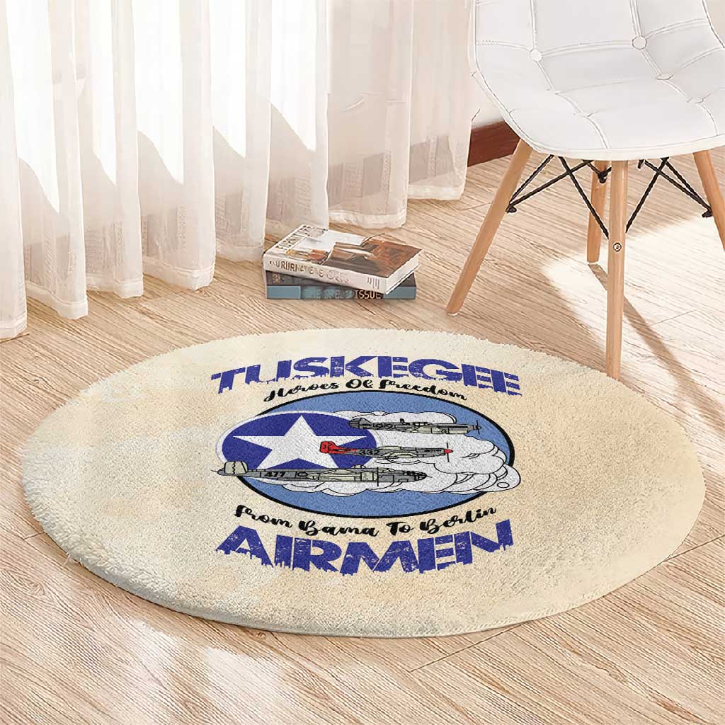 Tuskegee Airmen Red Tails Round Carpet Heroes Of Freedom Retro Style - African Pride