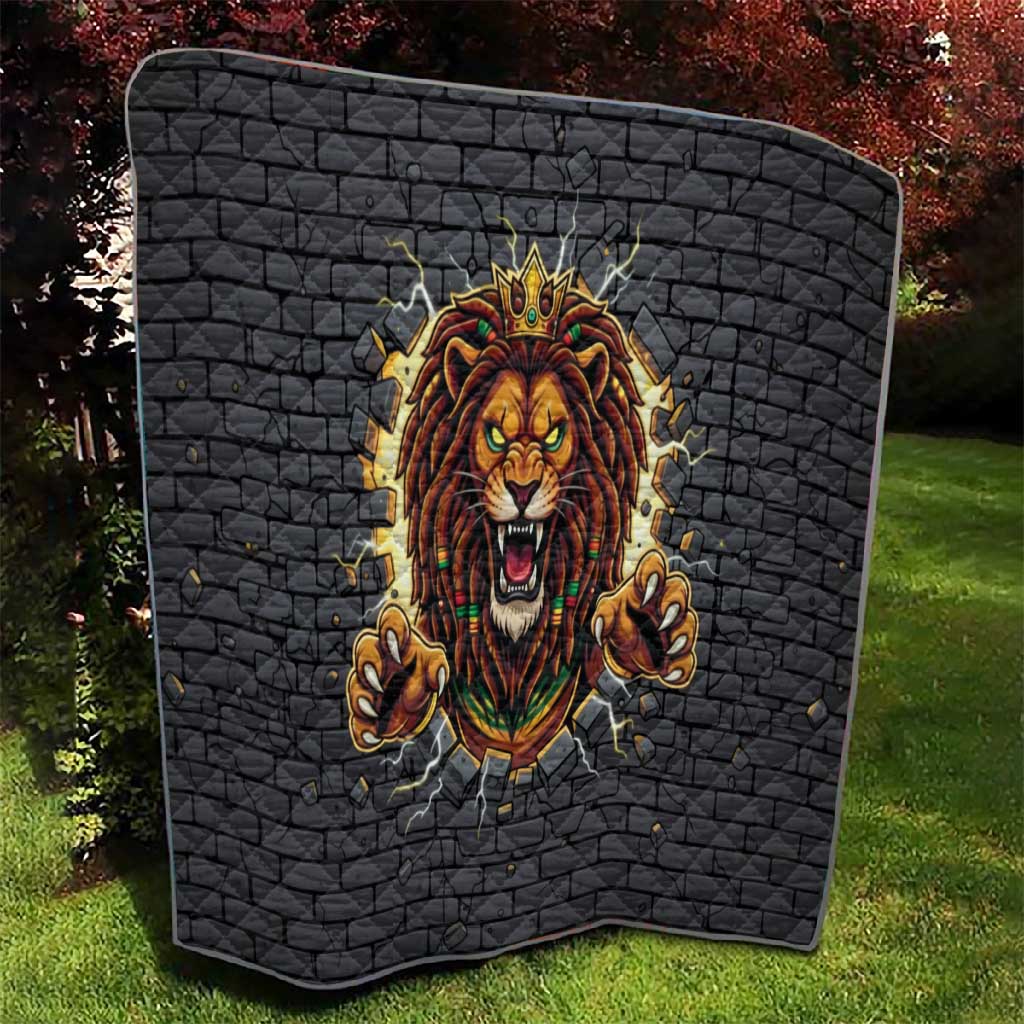 Black Jamaicans Rasta Lion Quilt Reggae Lion Breaking Wall Design - African Pride