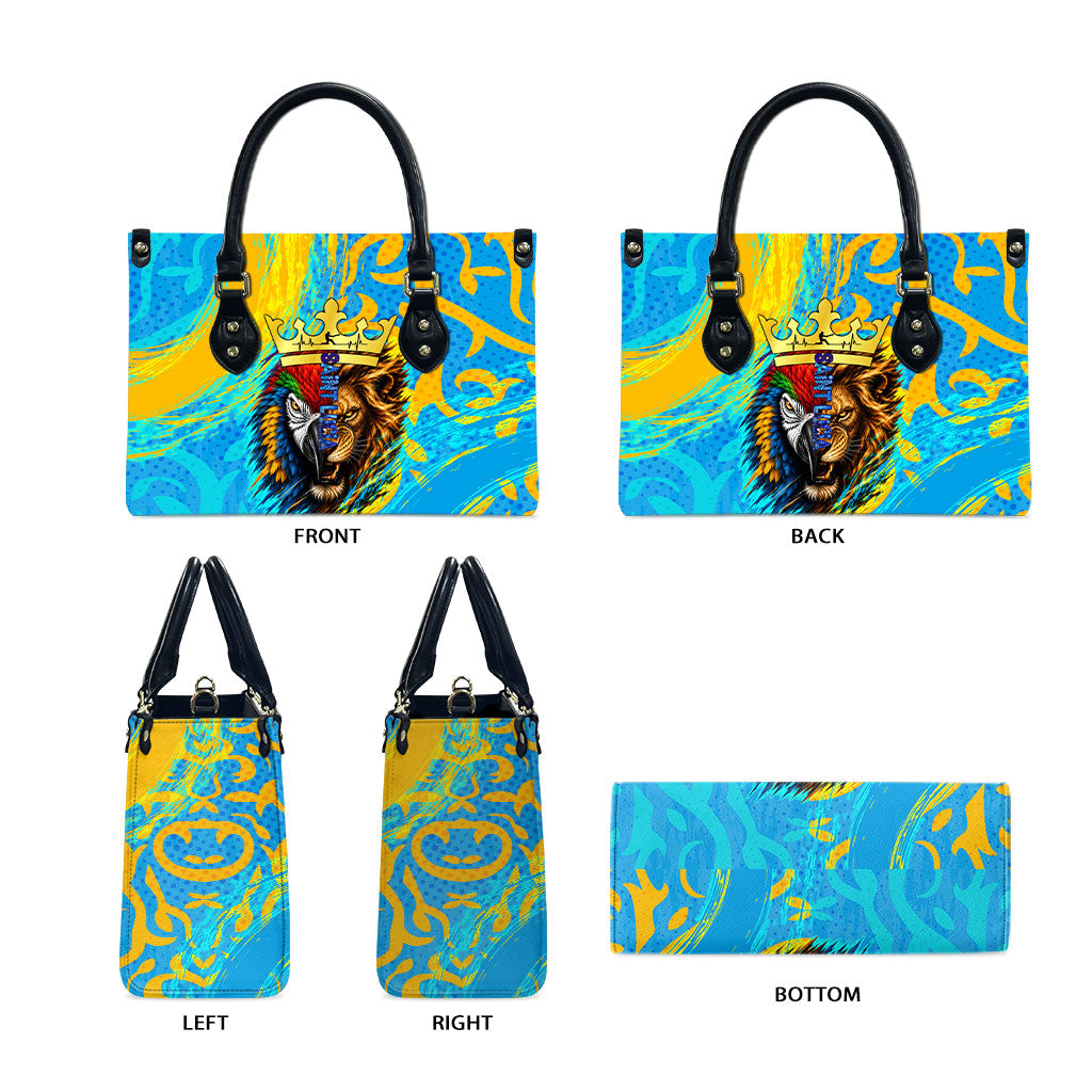Saint Lucia Kings Cricket Leather Bag Crowned Lion And Parrot Half Style