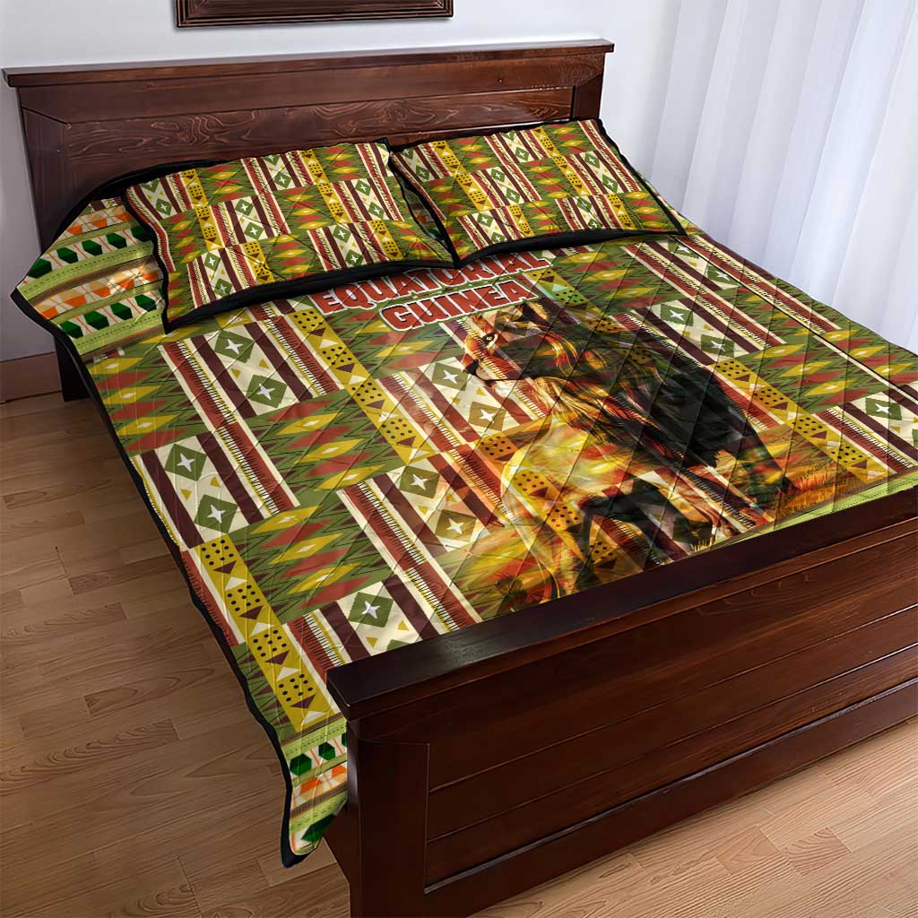 Equatorial Guinea Quilt Bed Set - Lion Print and Traditional African Kente Patterns