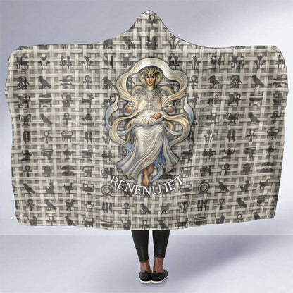 Renenutet Hooded Blanket with Bread Ring and Eye of Horus in Egyptian Nourishment