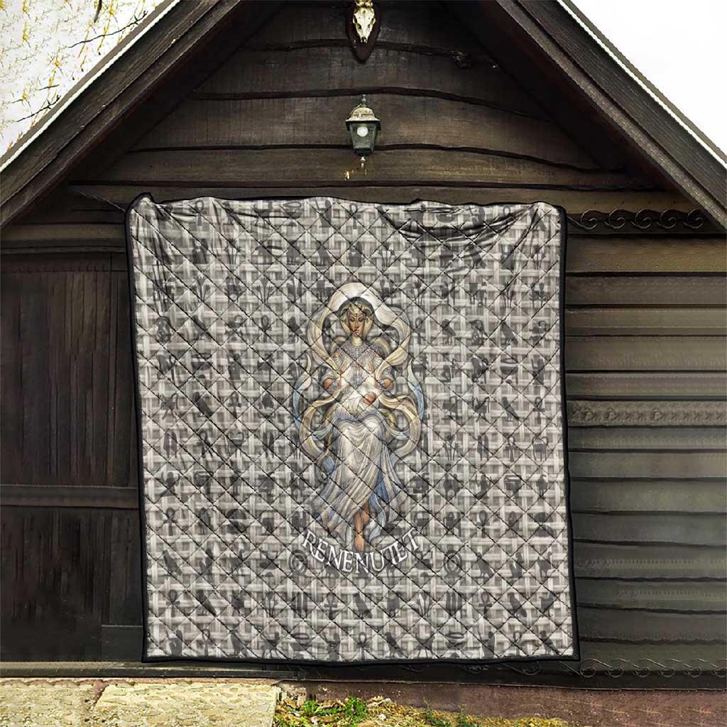 Renenutet Quilt with Bread Ring and Eye of Horus in Egyptian Nourishment