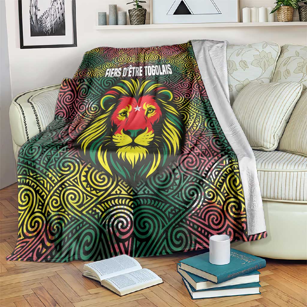 Togo Blanket Red Lion Head Design and Traditional African Pattern