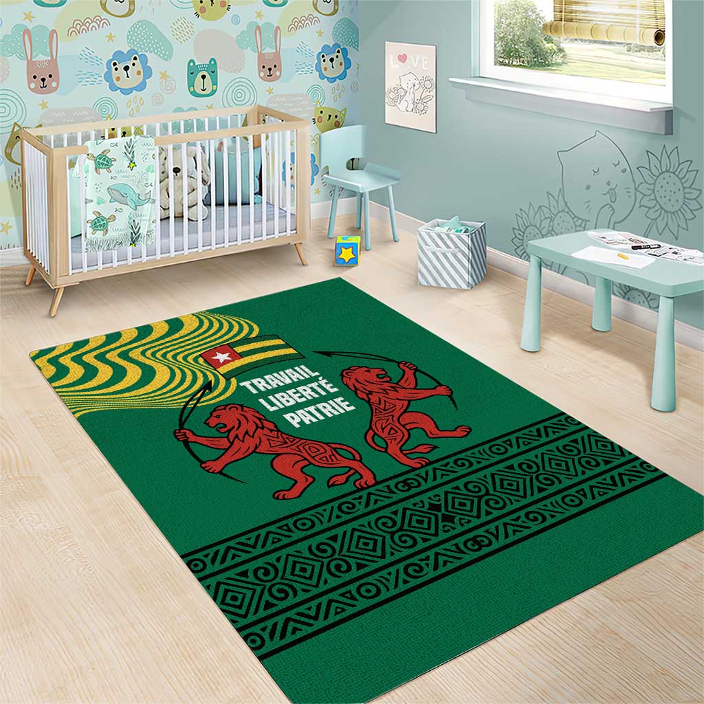 Togo Area Rug - Red Twin Lions and Travail Liberté Patrie Slogan