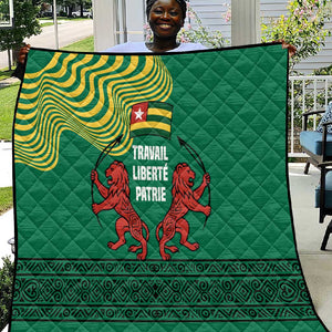 Togo Quilt - Red Twin Lions and Travail Liberté Patrie Slogan