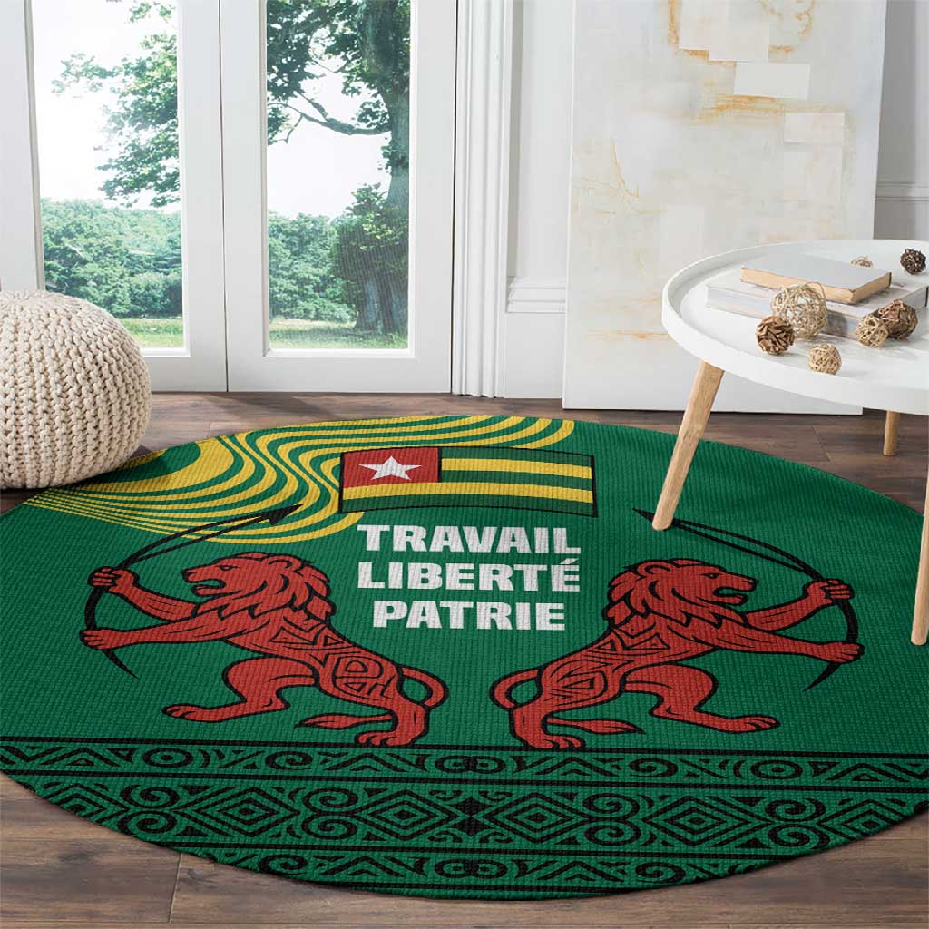 Togo Round Carpet - Red Twin Lions and Travail Liberté Patrie Slogan