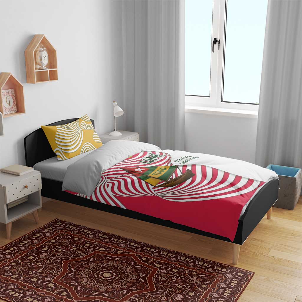 Lome Togo Bedding Set - Sailboat and Sunset – Where the Sun Kisses the Sea