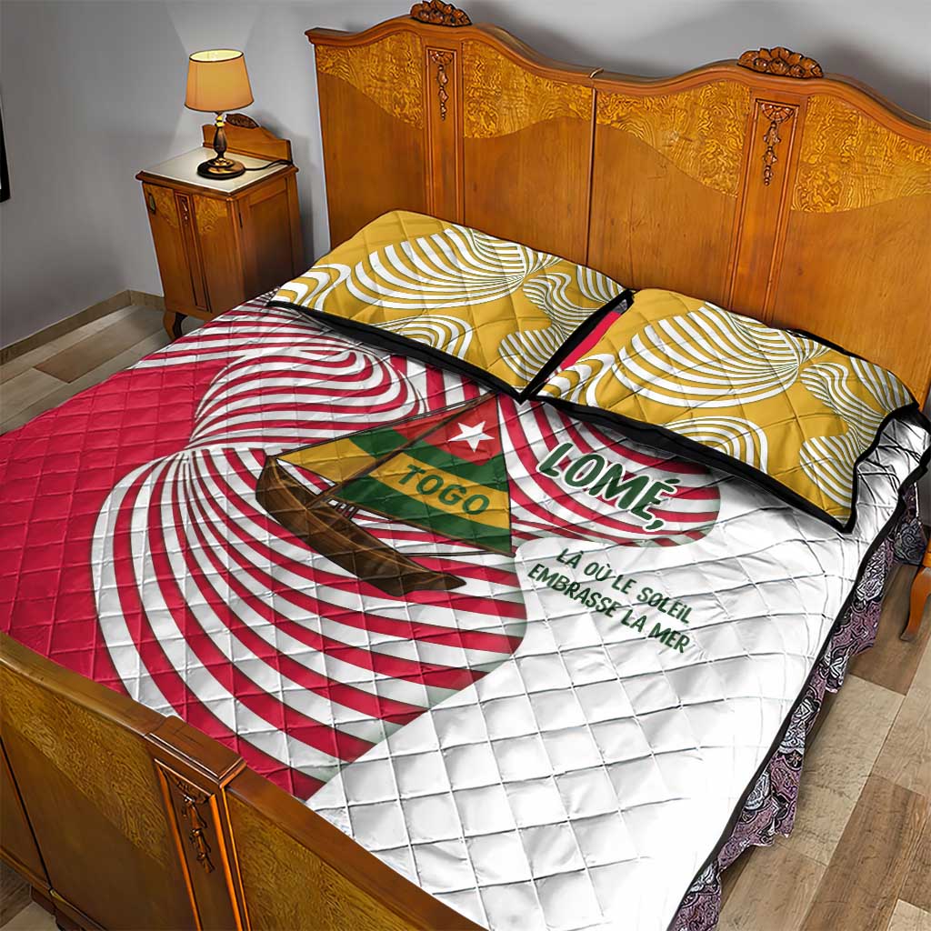 Lome Togo Quilt Bed Set - Sailboat and Sunset – Where the Sun Kisses the Sea