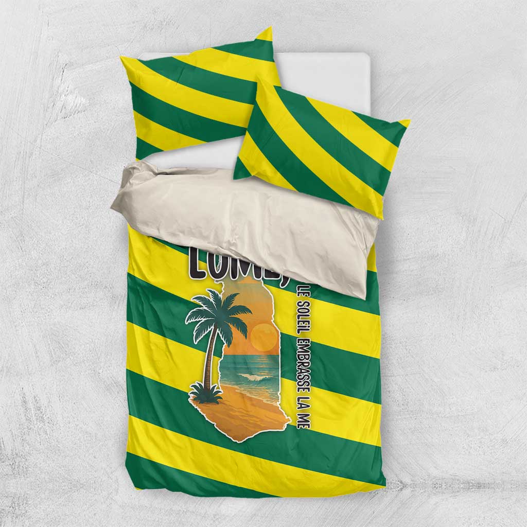 Lome Togo Sunset Bedding Set - Palm Trees and Ocean Embrace Design