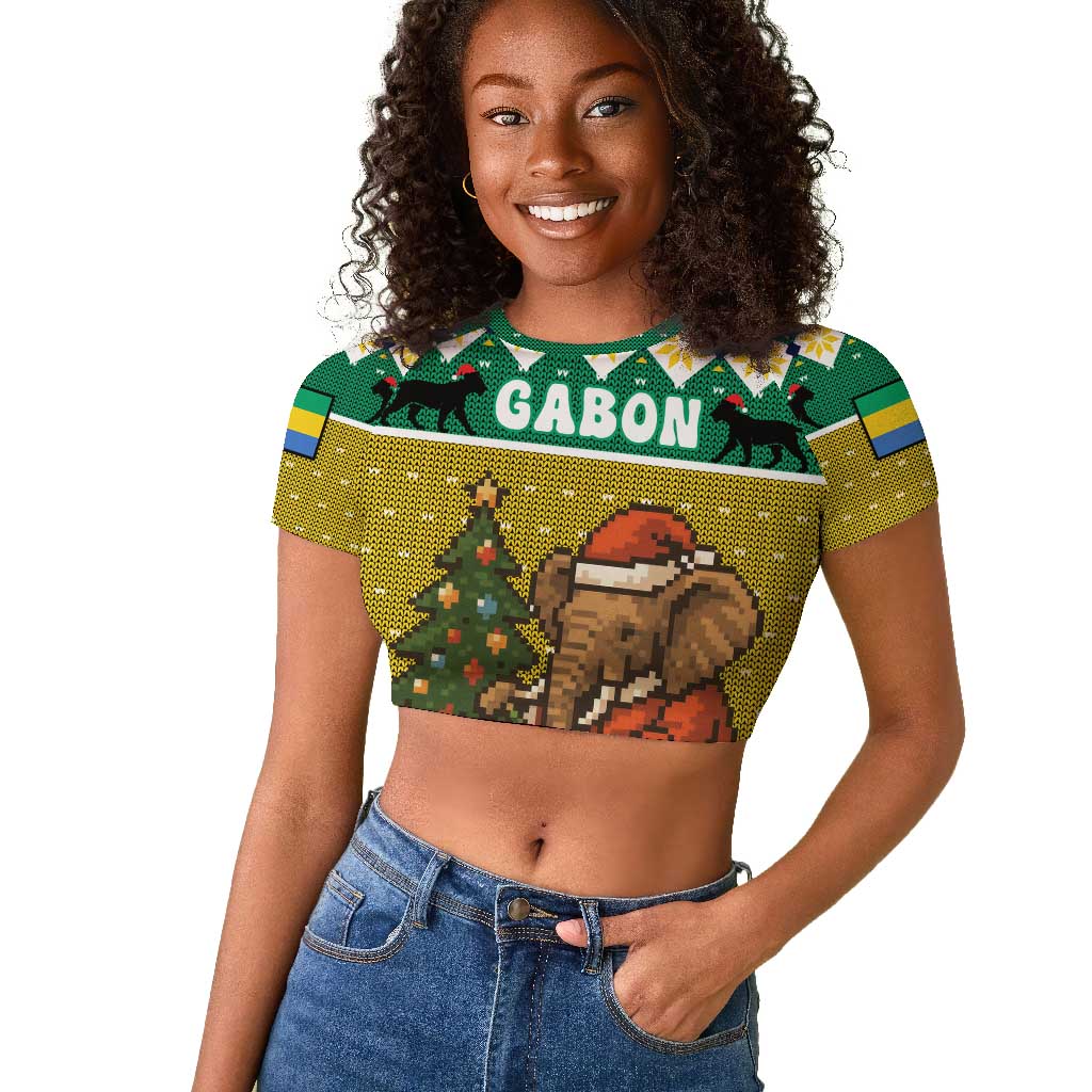 Gabon Christmas Raglan Cropped T shirt Pixel Art Elephant Santa Christmas Tree and Flag - African Pride